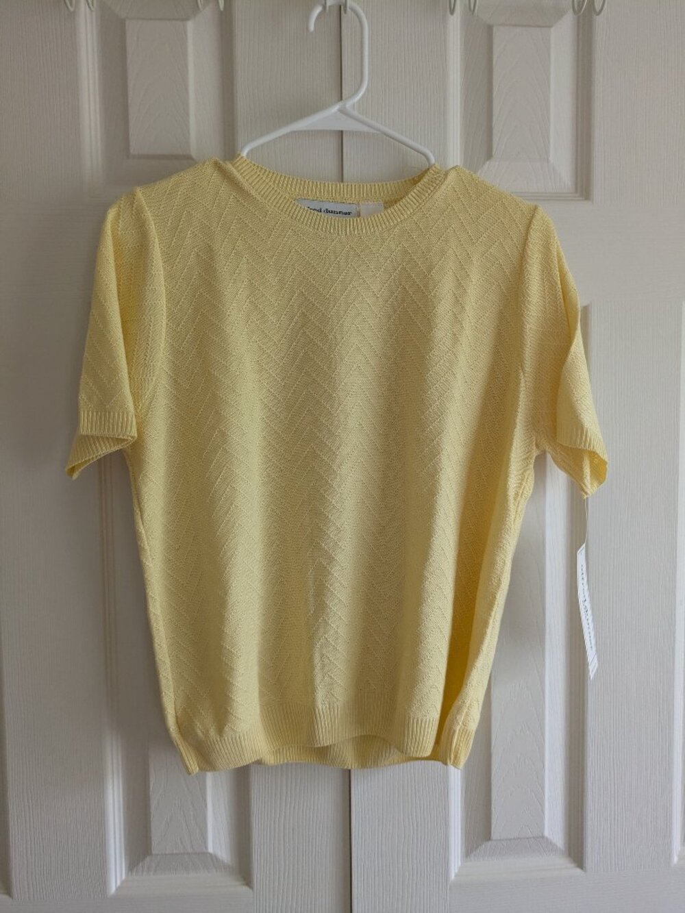 Alfred Dunner Petite XL Short Sleeve Yellow Sweater, New with tags